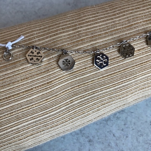Tory Burch Hexagon Logo Charm Bracelet Silvertone - Picture 5 of 9